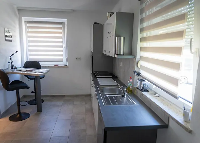 Marga's Gaestehaus * Mehring (Rhineland-Palatinate)